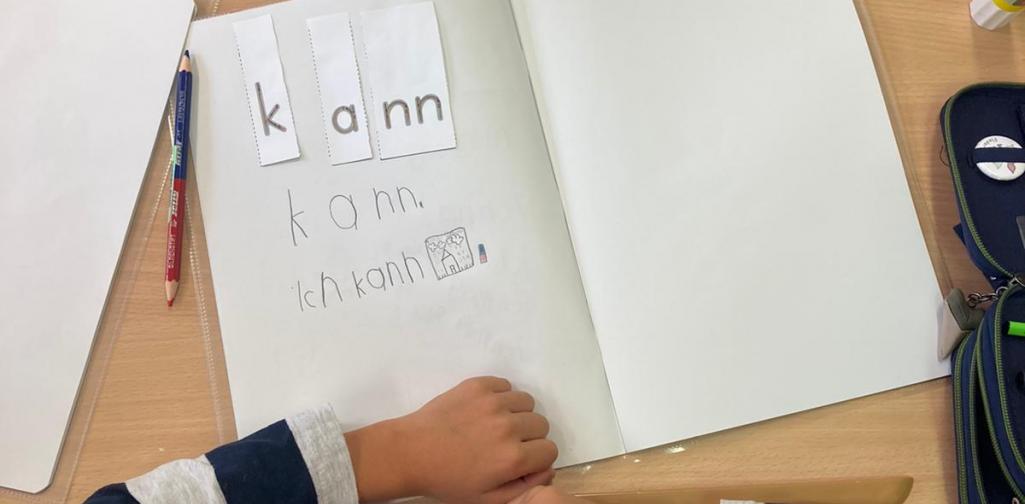 Wortzauberei 4 Schüler von oben, Heftseite