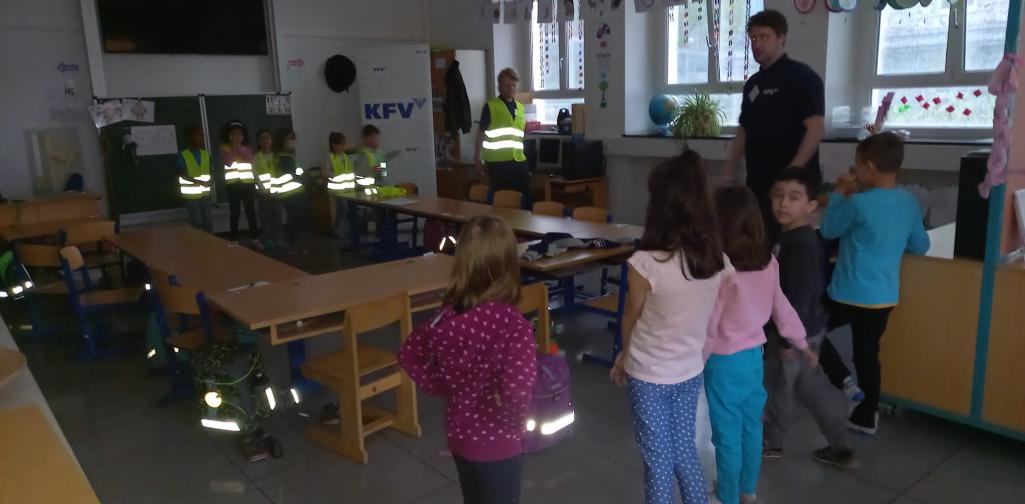 Demonstration - Schutzwesten machen dich sichtbar