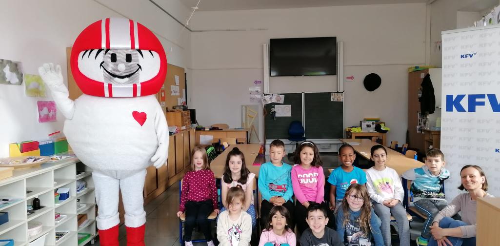 Klassenfoto mit Helmi