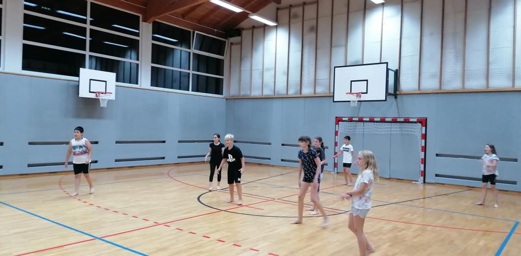 Mitternachtsvölkerball