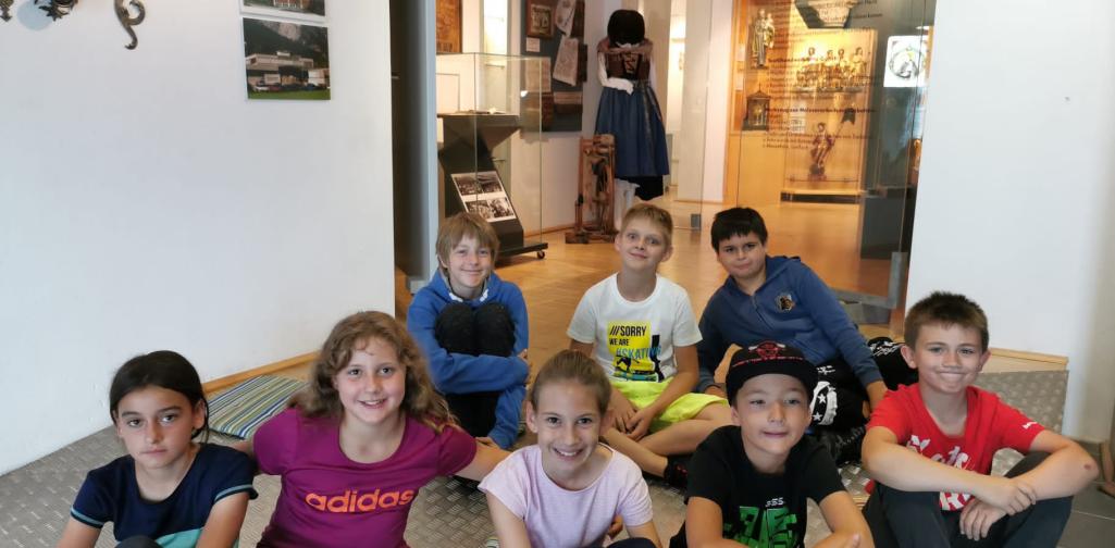 Gruppenfoto im Heimatmuseuem