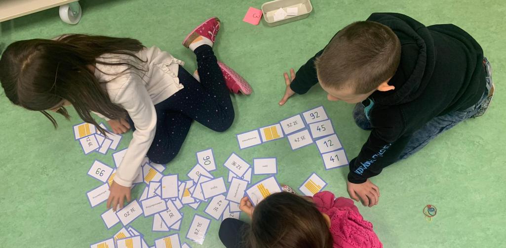 Kinder der 2c und 2d Klasse am Lernspaßtag