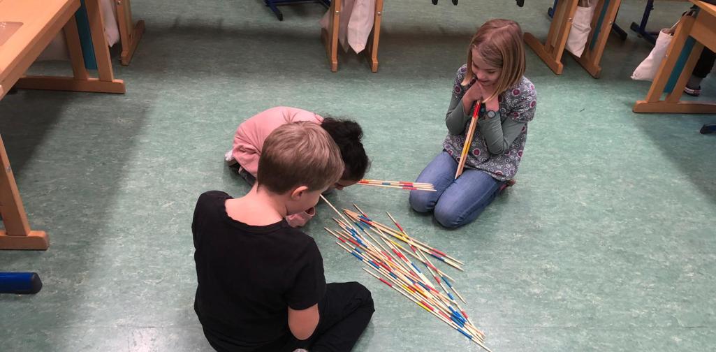 Kinder der 2c und 2d Klasse am Lernspaßtag