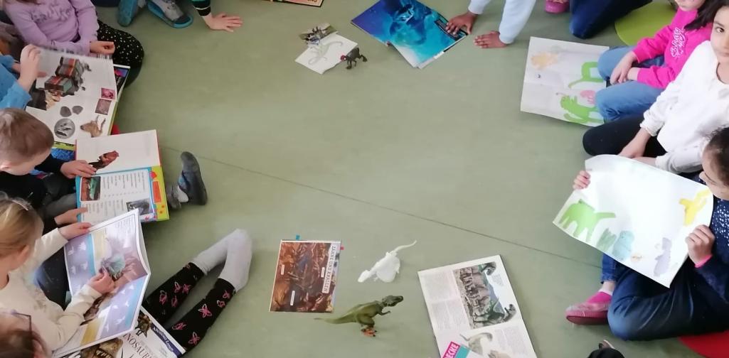 1d Klasse im Sitzkreis