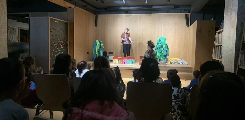 Blick auf die Bühne