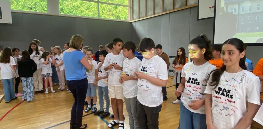 Verabschiedung der 4. Klassen