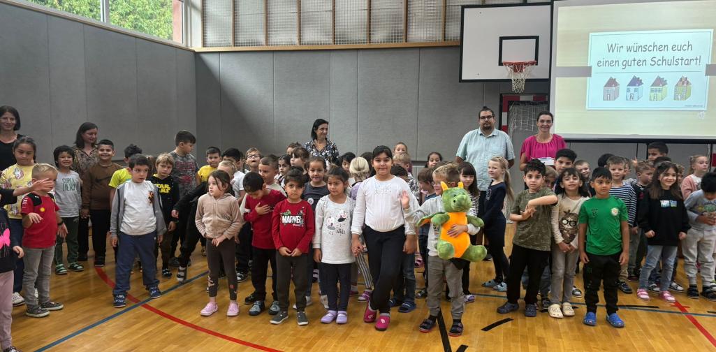 Eröffnungsfeier 11 Die neuen Schüler:innen werden begrüßt!