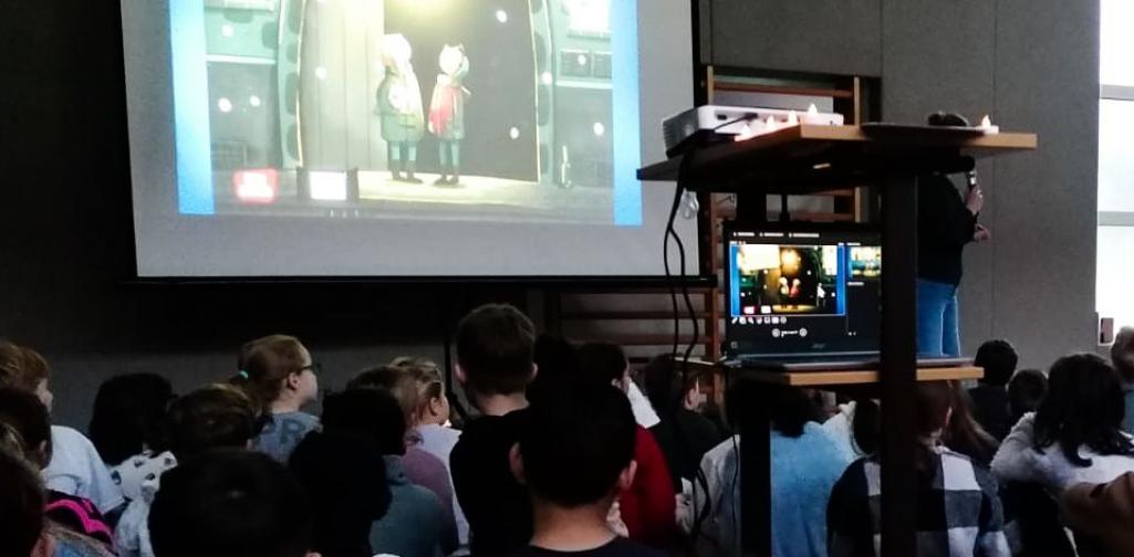 Adventfeier 02 Kinder bei der Adventfeier